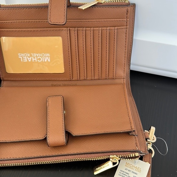 Michael Kors Jet Set double zip wallet phone case wristlet luggage - Picture 5 of 8